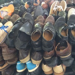 长期供应旧鞋回收加工