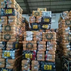 大量采购精品夏装