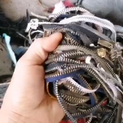 旧拉链，皮带扣，锌扣，铜回收