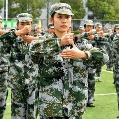 大量回收二手迷彩服 部队 大学生二手 都要