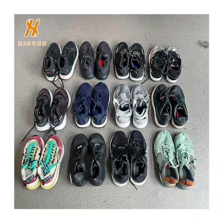 95新干净二手旧鞋子男鞋女鞋整柜出口